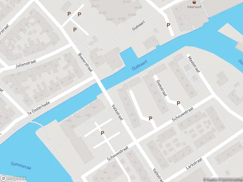 Brandweer met gepaste spoed naar de Gaffelstraat in Sneek vanwege afhijsen patient