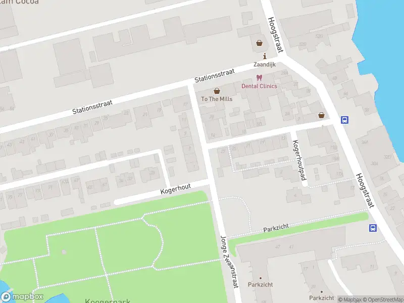Ambulance met gepaste spoed naar de Jonge Zwaanstraat in Koog aan de Zaan