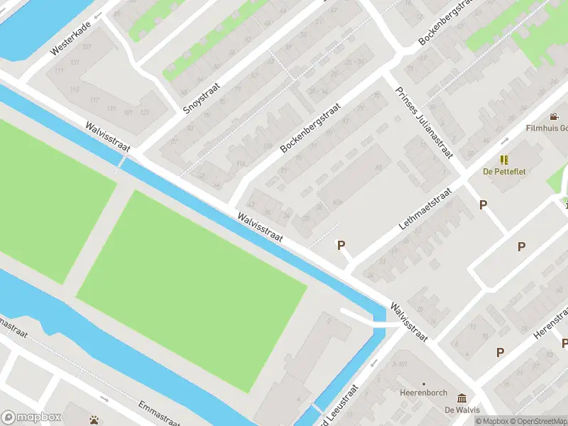Ambulance met grote spoed naar de Vondelstraat in Gouda