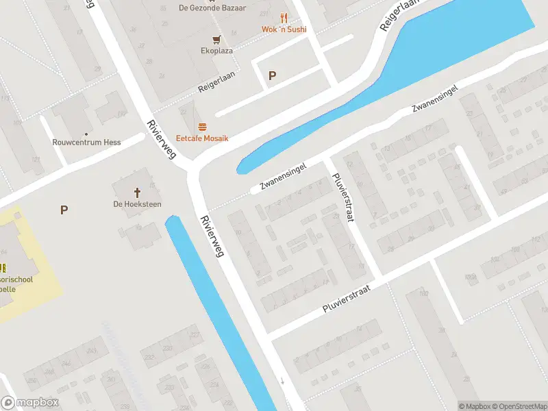 Ambulance met grote spoed naar de Zwanensingel in Capelle aan den IJssel