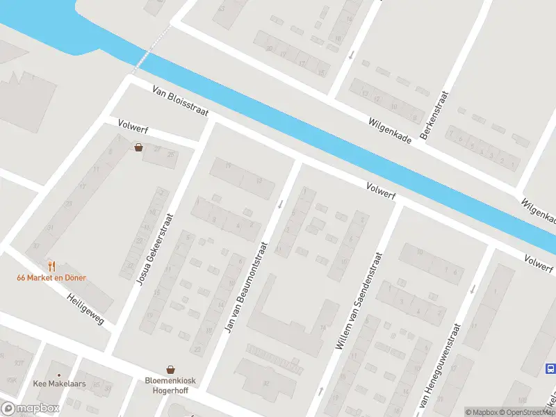 Ambulance met gepaste spoed naar de Jan van Beaumontstraat in Krommenie