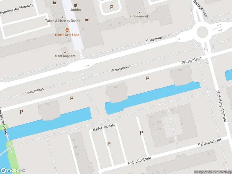 Ambulance met gepaste spoed naar de Prinsenlaan in Rotterdam