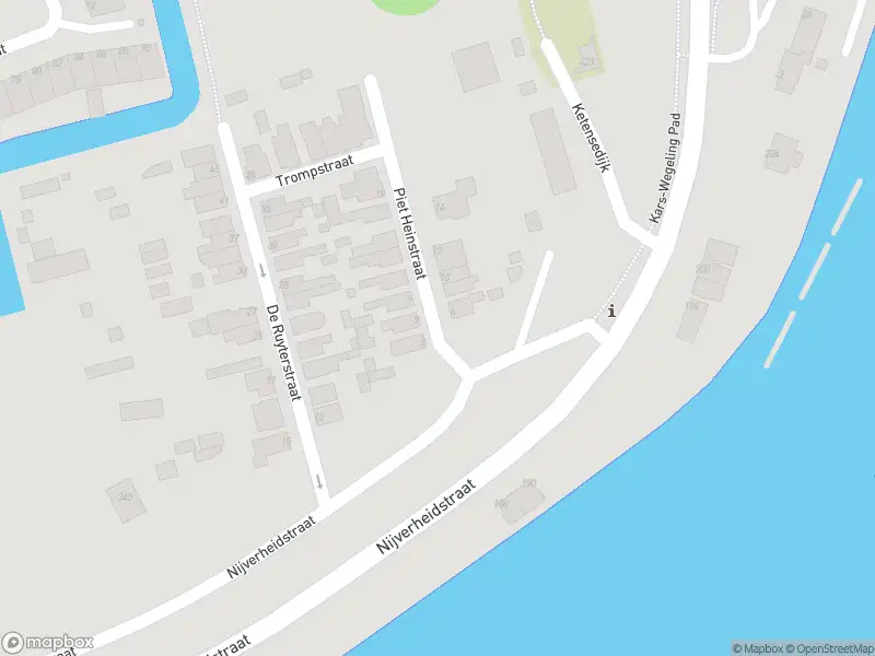 Ambulance met gepaste spoed naar de Piet Heinstraat in Capelle aan den IJssel