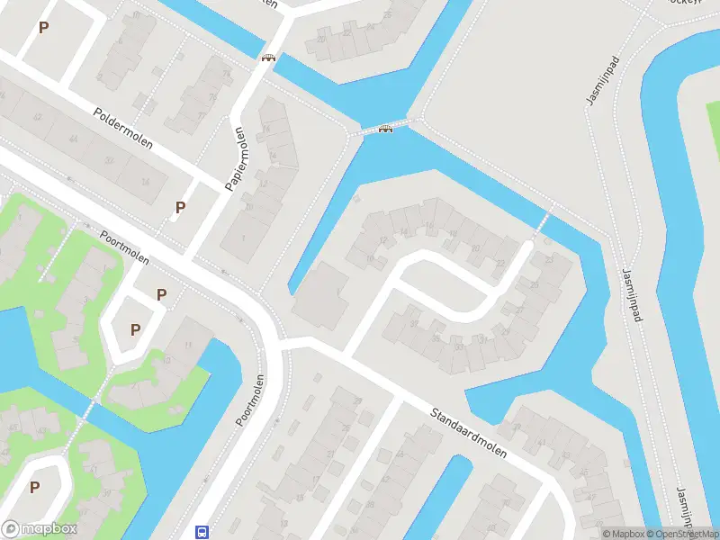 Ambulance met grote spoed naar de Standaardmolen in Capelle aan den IJssel