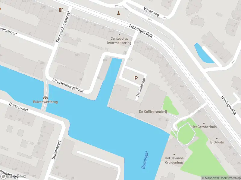 Ambulance met grote spoed naar de Honingerhof in Rotterdam