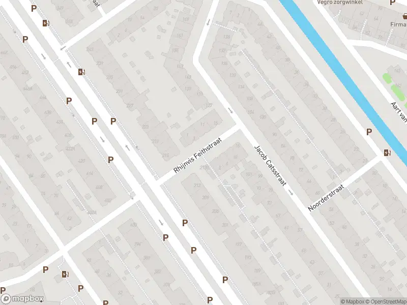 Ambulance met gepaste spoed naar de Rhijnvis Feithstraat in Voorburg