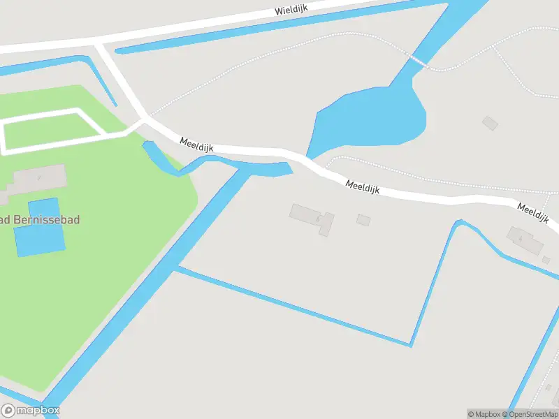 Ambulance met gepaste spoed naar de Meeldijk in Heenvliet