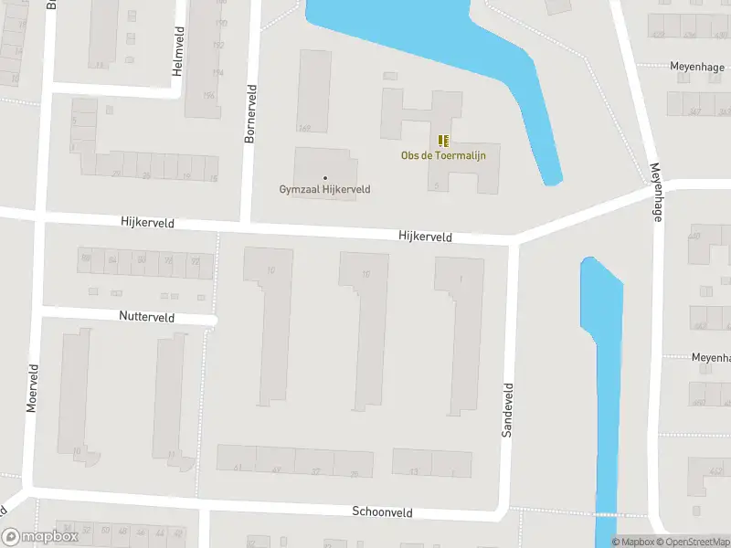 Ambulance met grote spoed naar de Hijkerveld in Rotterdam
