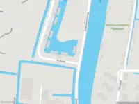 Brandweer met grote spoed naar de De Boeg in Leeuwarden