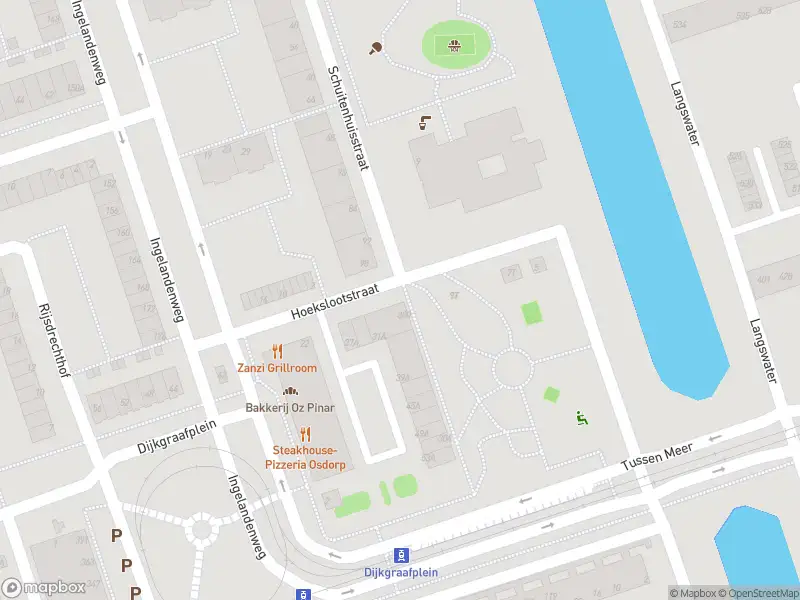 Ambulance met gepaste spoed naar de Hoekslootstraat in Amsterdam