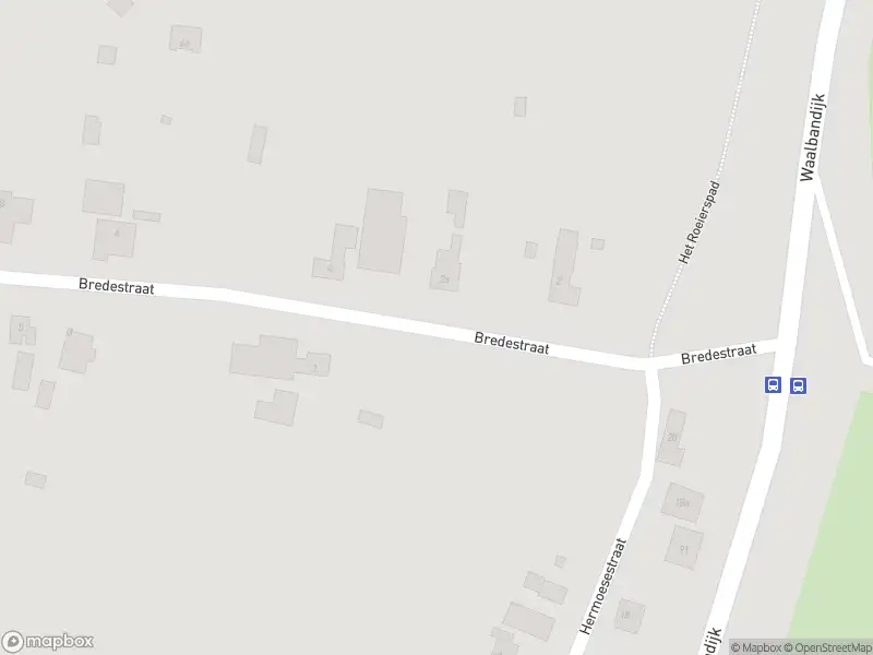 Politie naar de Bredestraat in Zennewijnen vanwege aanrijding met letsel