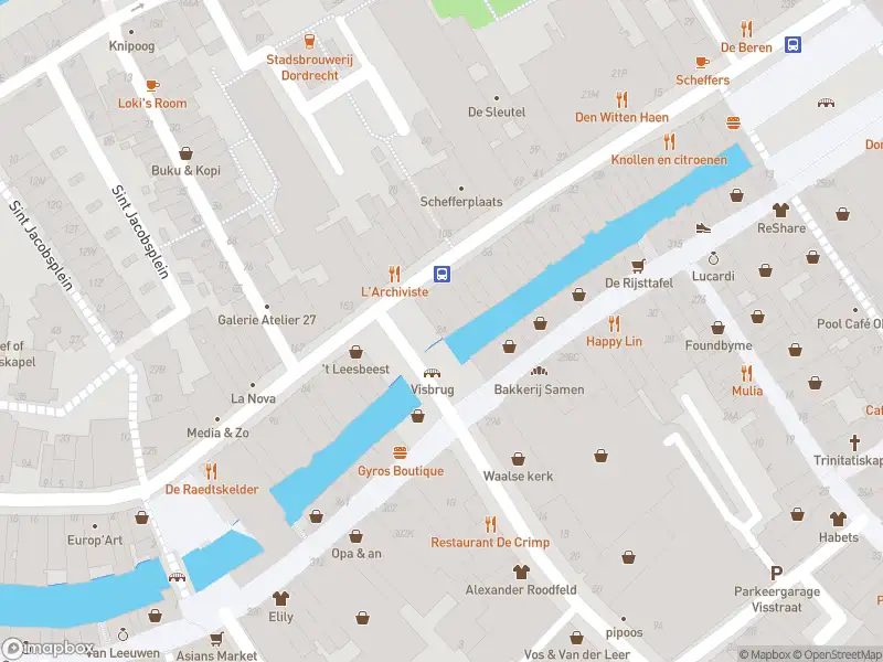 Ambulance met grote spoed naar de Visbrug in Dordrecht