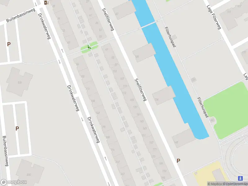 Ambulance met gepaste spoed naar de Snelfilterweg in Rotterdam