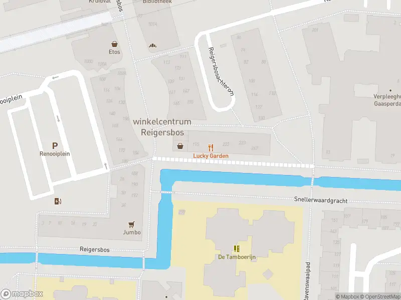 Ambulance met gepaste spoed naar de Snellerwaardgracht in Amsterdam