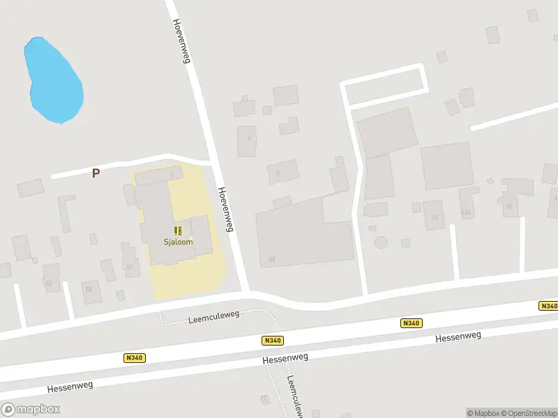 Politie naar de Hessenweg in Dalfsen vanwege aanrijding met letsel