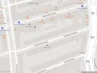 Ambulance met grote spoed naar de Zwaerdecroonstraat in Rotterdam