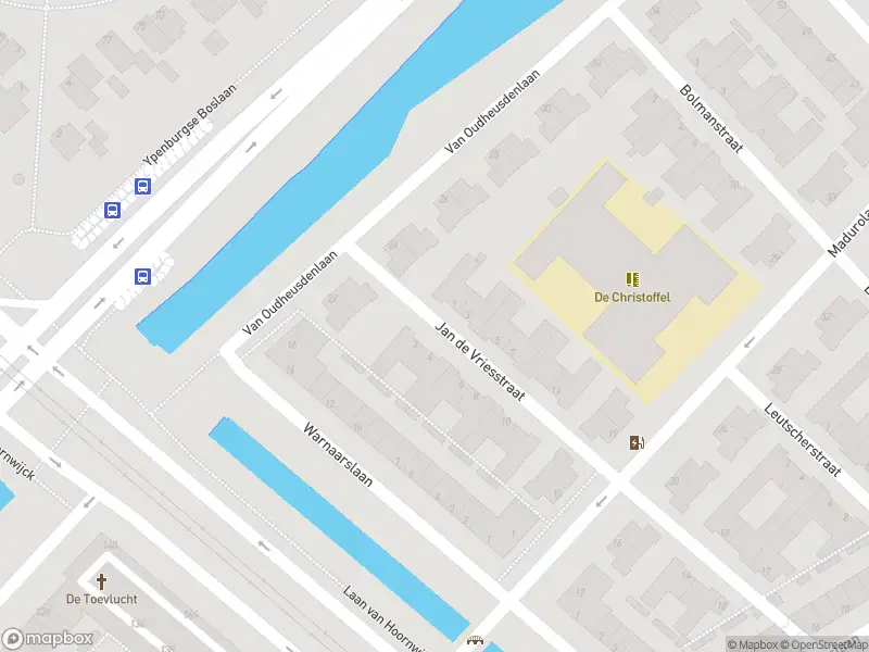 Brandweer met gepaste spoed naar de Jan de Vriesstraat in 's-Gravenhage vanwege afgaan rookmelder