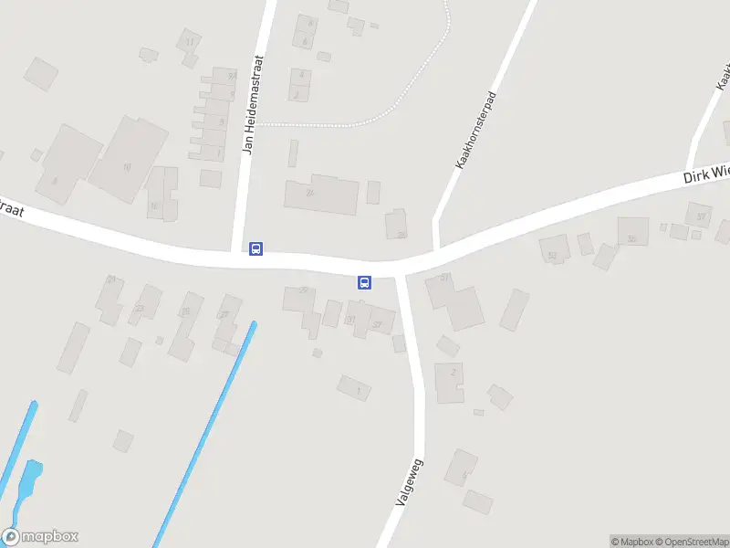 Brandweer met grote spoed naar de Dirk Wierengastraat in Westernieland vanwege gebouwbrand