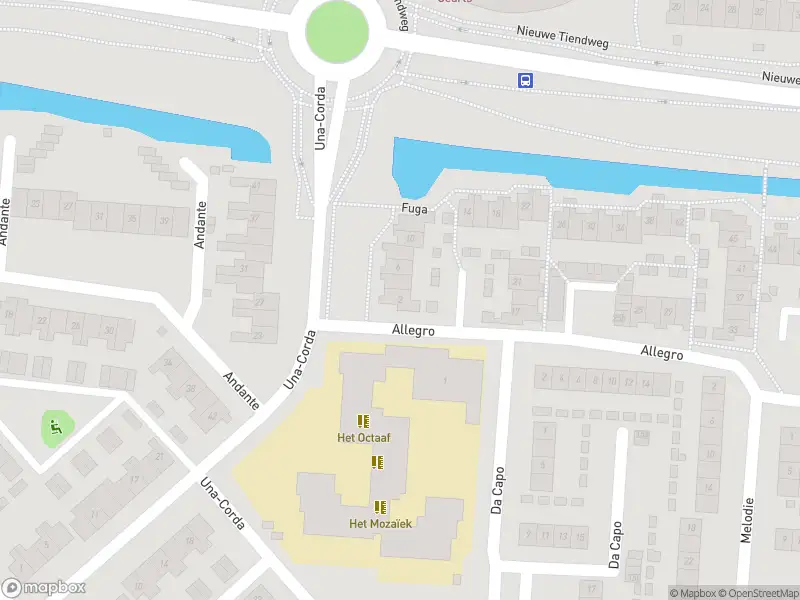 Ambulance met gepaste spoed naar de Fuga in Krimpen aan den IJssel vanwege wateroverlast