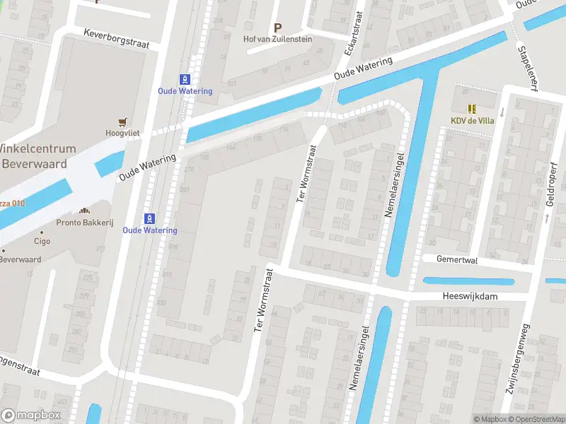 Ambulance met grote spoed naar de Ter Wormstraat in Rotterdam