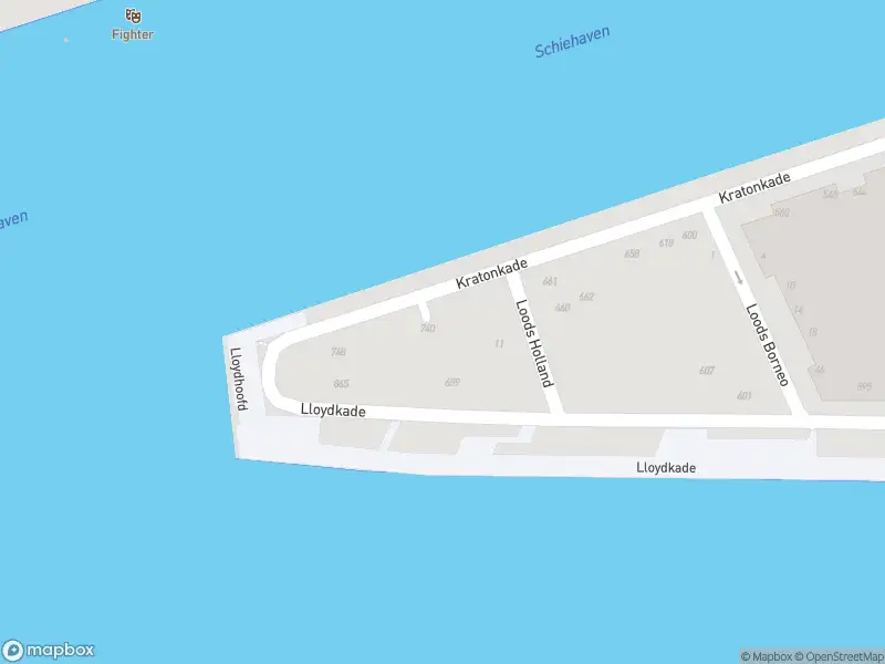 Ambulance met grote spoed naar de Kratonkade in Rotterdam