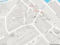Ambulance met grote spoed naar de Zeestraat in Den Oever