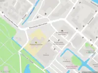 Brandweer naar de Burgemeester Van der Haarplein in Voorschoten