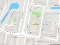 Ambulance met gepaste spoed naar de Hogenbanweg in Rotterdam