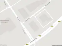 Brandweer en politie met gepaste spoed naar de Schepelstraat in Roermond