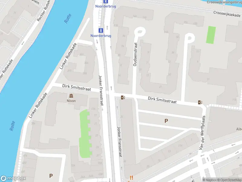 Ambulance met gepaste spoed naar de Jonker Fransstraat in Rotterdam