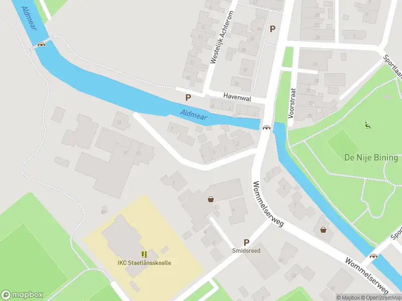 Brandweer met grote spoed naar de Fabrieksweg in Tzum vanwege gebouwbrand