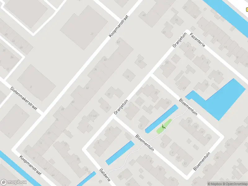 Ambulance met gepaste spoed naar de Oranjetuin in Naaldwijk
