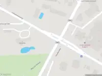 Brandweer met gepaste spoed naar de Bussumergrintweg in Hilversum vanwege stormschade