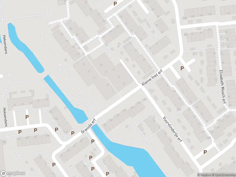 Ambulance met gepaste spoed naar de Ina Damman erf in Capelle aan den IJssel