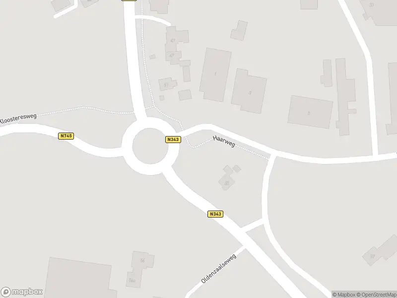 Brandweer met gepaste spoed naar de Oldenzaalseweg in Tubbergen vanwege stormschade