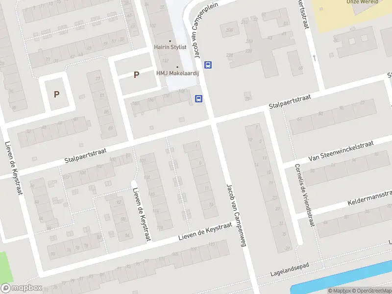 Ambulance met gepaste spoed naar de Jacob van Campenweg in Rotterdam