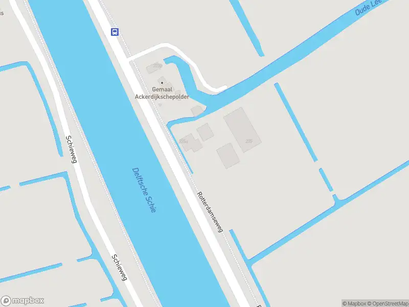 Ambulance met grote spoed naar de Rotterdamseweg in Schipluiden