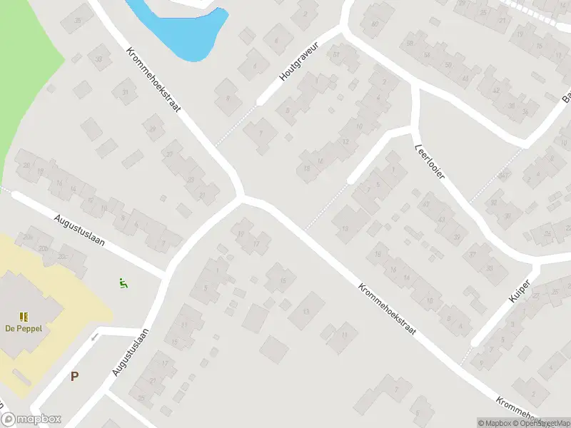 Brandweer met gepaste spoed naar de Krommehoekstraat in Beuningen vanwege stormschade