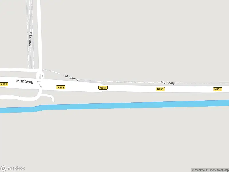 Politie naar de Muntweg in Emmeloord vanwege aanrijding met letsel