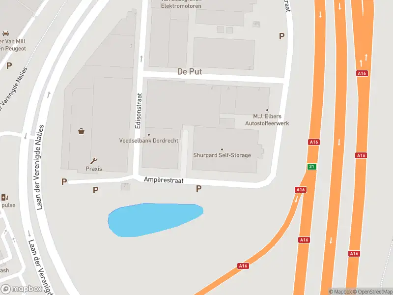 Brandweer met gepaste spoed naar de Ampèrestraat in Dordrecht vanwege een liftopsluiting