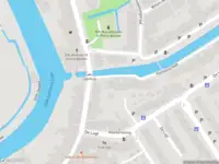 Ambulance met gepaste spoed naar de Kleinpolderkade in Rotterdam
