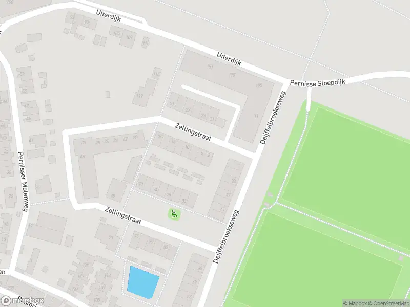 Ambulance met gepaste spoed naar de Zellingstraat in Pernis Rotterdam
