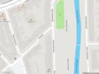 Ambulance met grote spoed naar de Heemraadssingel in Rotterdam