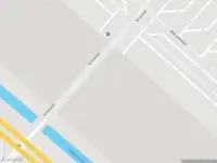 Ambulance met grote spoed naar de Walravenlaan in Schiphol-Rijk