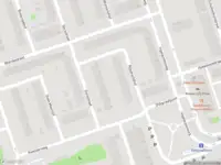 Ambulance met grote spoed naar de Middelveldstraat in Amsterdam