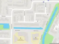 Ambulance met grote spoed naar de Torenmolen in Barendrecht