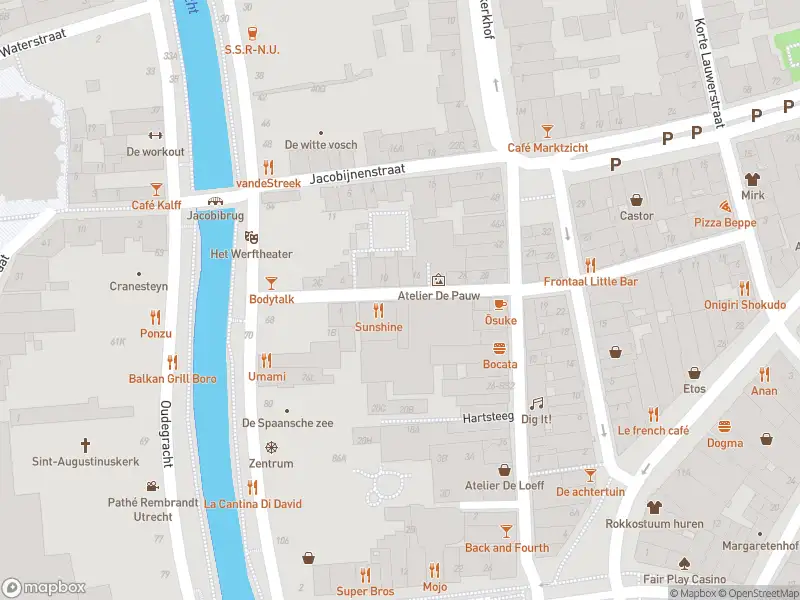 Brandweer met gepaste spoed naar de Pauwstraat in Utrecht vanwege afhijsen patient