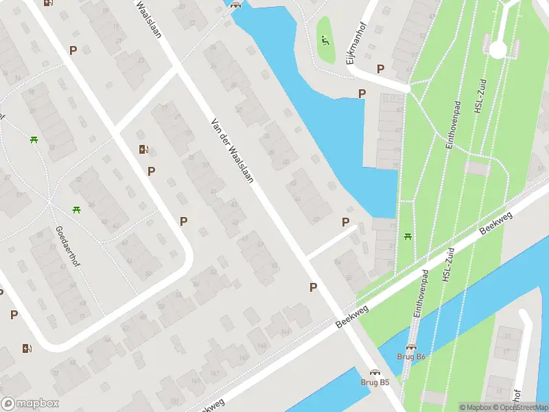Ambulance met grote spoed naar de Van der Waalslaan in Rotterdam
