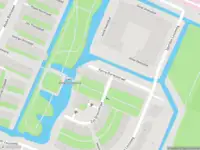 Ambulance met grote spoed naar de Spyridon Louisweg in Amsterdam