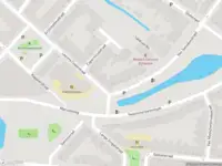 Ambulance met grote spoed naar de Van Swindensingel in Schiedam